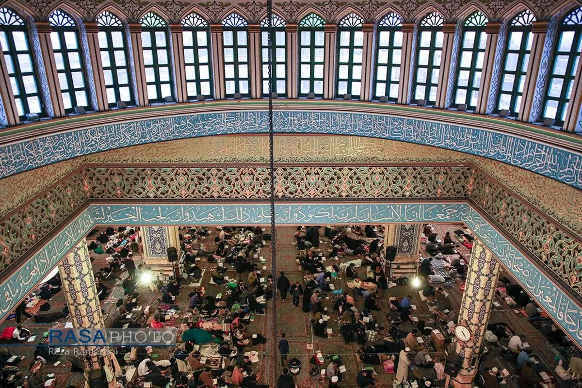 مراسم معنوی اعمال "ام داوود" در مسجد مقدس جمکران