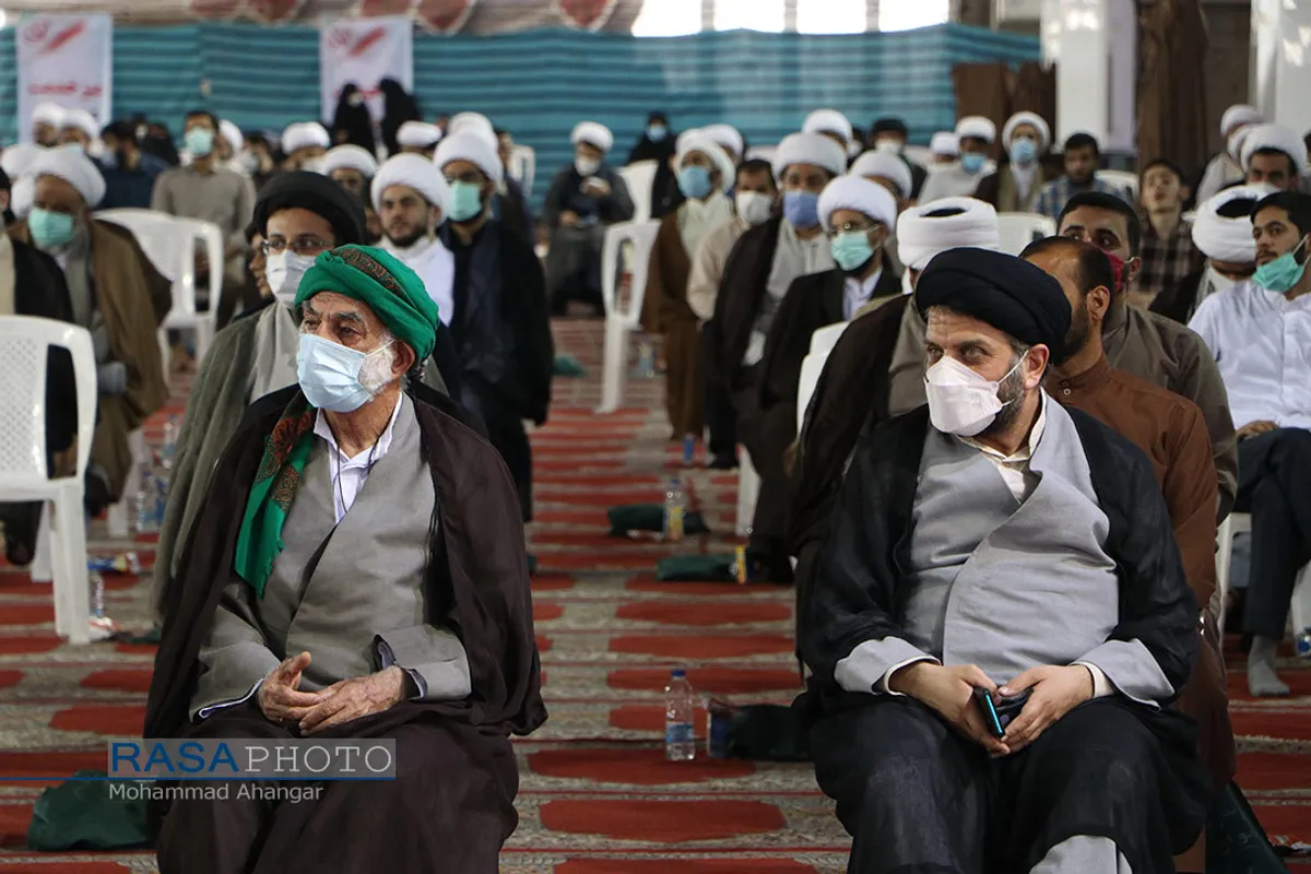 دیدار انتخاباتی طلاب جوان و فضلا با نماینده ولی فقیه در خوزستان&lrm;
