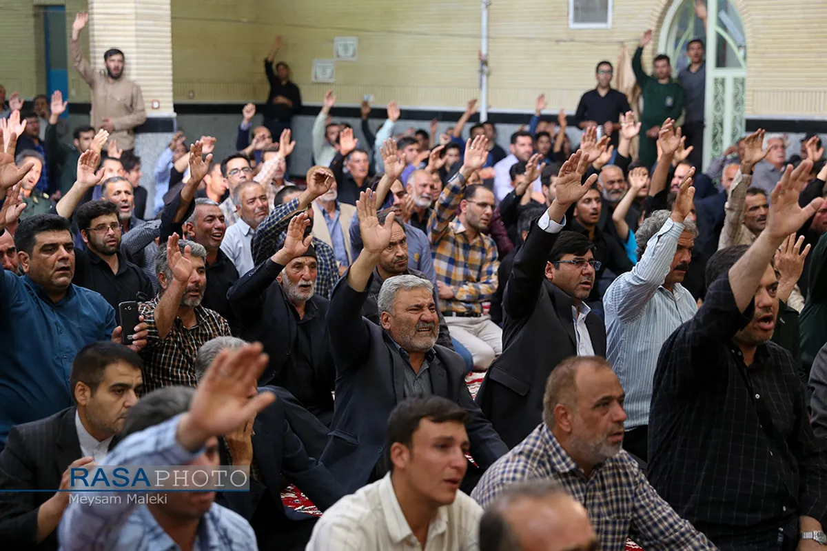 مراسم بزرگداشت روحانی شهید اکبر مهدی&zwnj;زاده در روستای طزرک&lrm; قزوین
