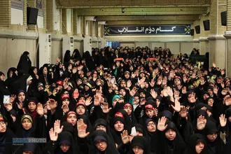 دیدار هزاران نفر از دانشجویان و دانش&zwnj;آموزان با مقام معظم رهبری