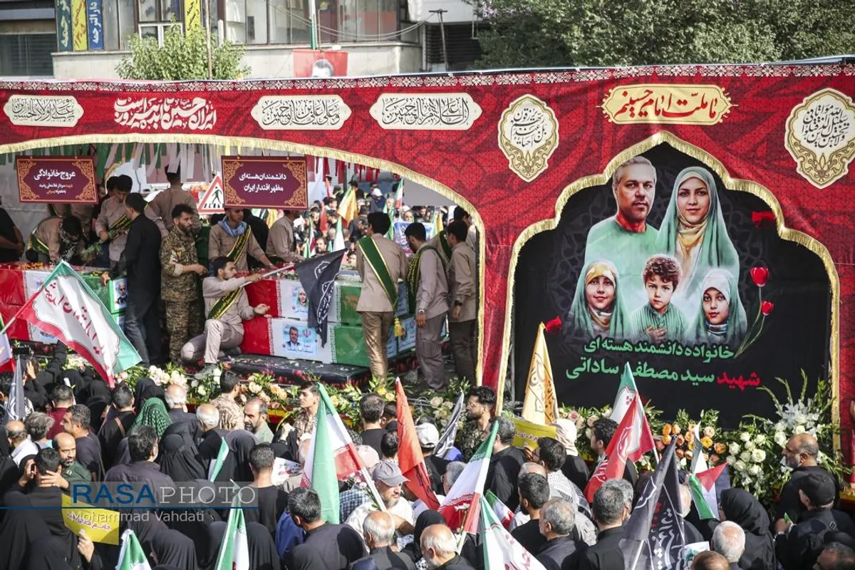تشییع با شکوه و میلیونی شهدای اقتدار ملی در تهران