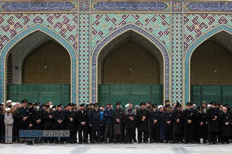 تشییع پیکر آیت&zwnj;الله امامی کاشانی در حرم مطهر رضوی