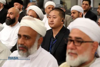 دیدار مسئولان نظام، سفرای کشور&zwnj;های اسلامی با رهبر انقلاب