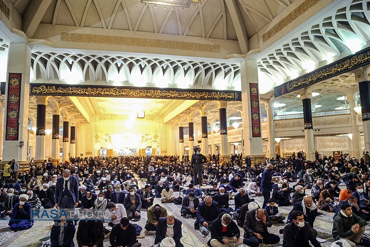 سومین سالگرد آیت الله هاشمی شاهرودی در حرم کریمه اهلبیت (ع)
