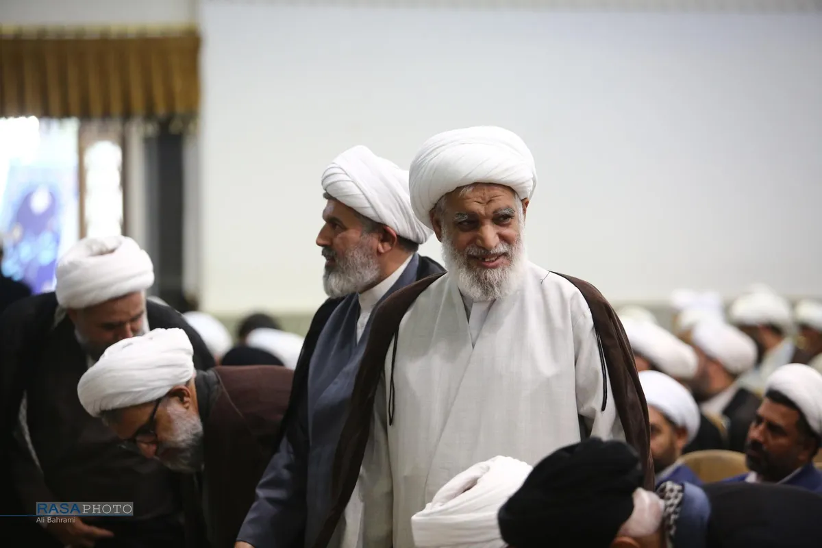 مراسم اختتامیه دوره آموزشی - توجیهی با حضور ۵۰۰ نفر از معاونین و مسئولین تبلیغ