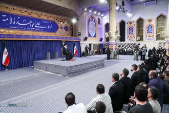 دیدار خانواده شهدای اقتدار با رهبر انقلاب در روز میلاد امیرالمومنین (علیه&zwnj;السلام)