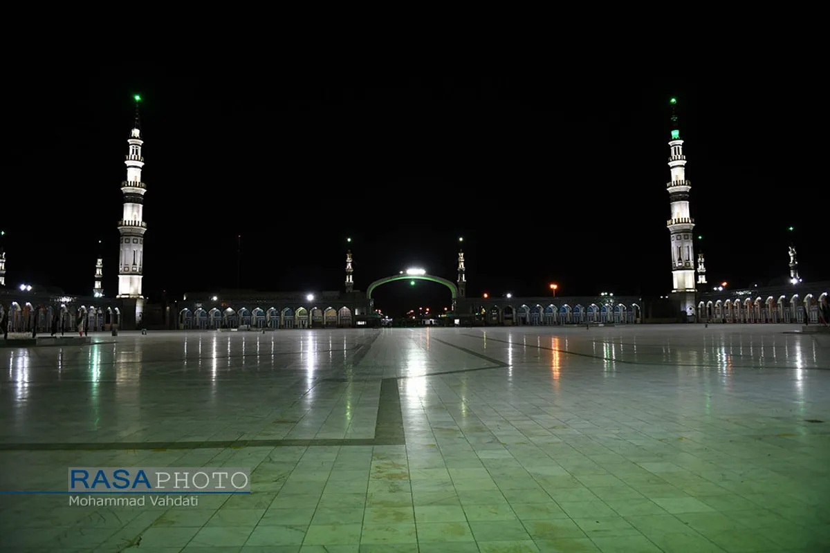 احیا شب قدر پشت در&zwnj;های بسته مسجد مقدس جمکران