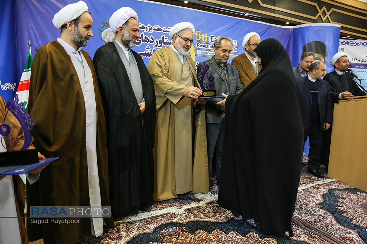 اختتامیه نمایشگاه دستاورد&zwnj;های پژوهشی دفتر تبلیغات&lrm;