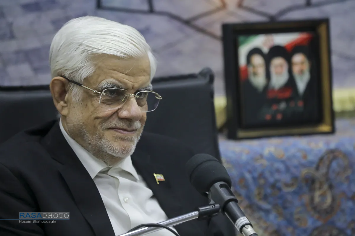 دیدار عارف معاون اول رئیس جمهور با اعضای جامعه مدرسین
