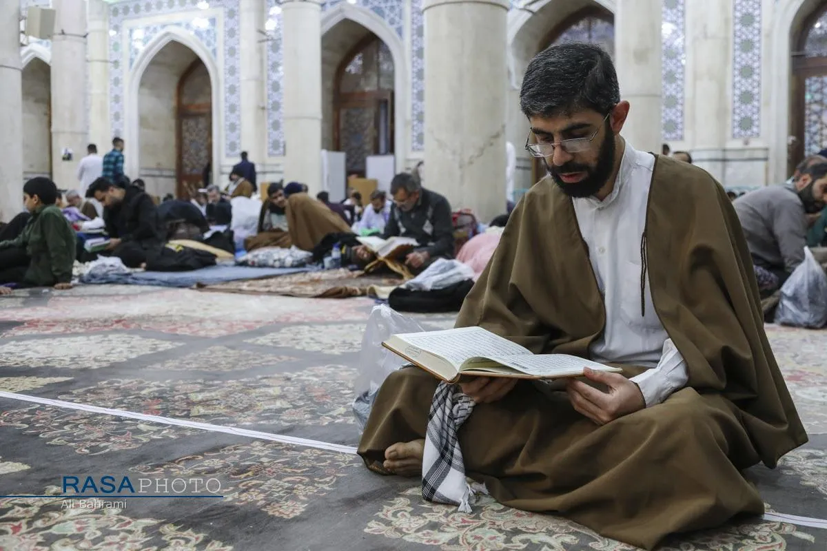مراسم معنوی اعتکاف ۱۴۰۴ در قم