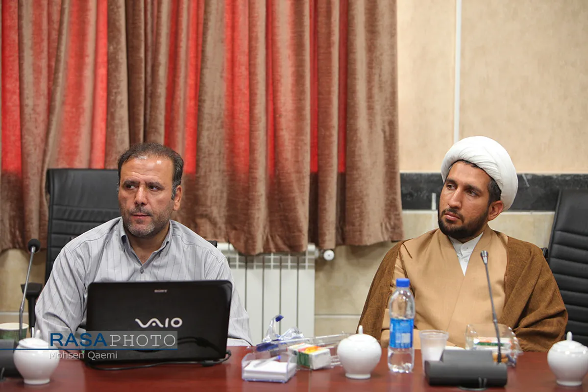 نشست خبری آغاز طرح کشوری "برگ مهر" همراه با "پویش دانش آموز بخشنده"