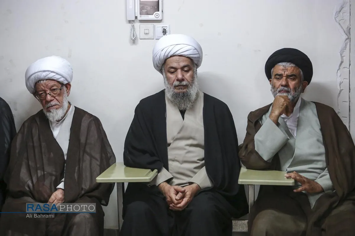 جلسه اساتید مدرس حضرت صاحب الزمان (عج)