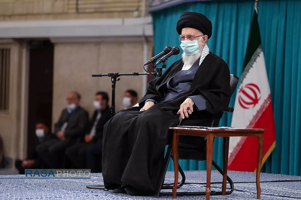 دیدار مداحان اهل&zwnj;بیت (علیهم&zwnj;السلام) با مقام معظم رهبری