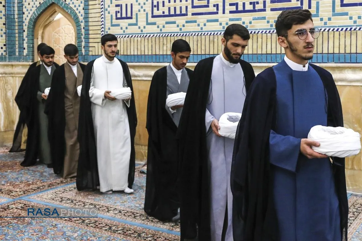 جشن عمامه&zwnj;گذاری طلاب حوزه علمیه حضرت ولی عصر (عج)
