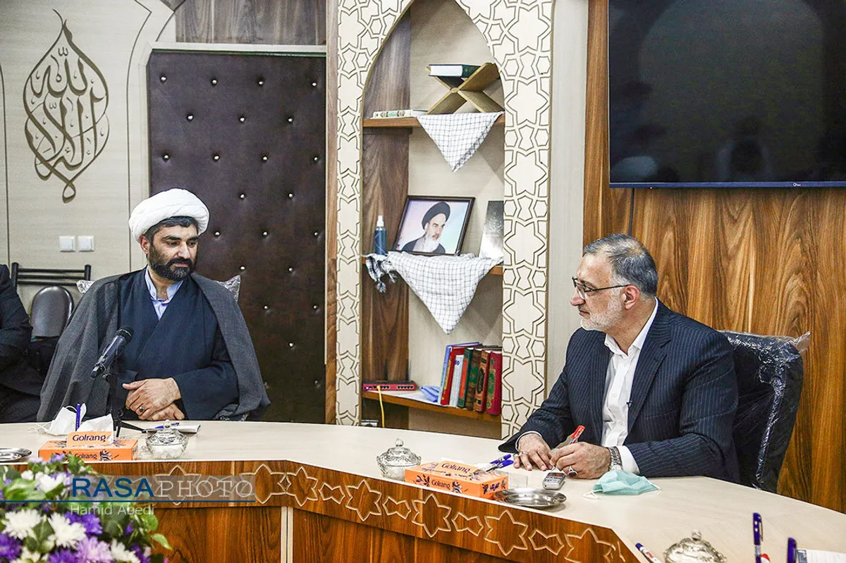 نشست مدیرعامل و اعضای خبرگزاری رسا با دکتر زاکانی کاندیدای انتخابات ریاست جمهوری ۱۴۰۰