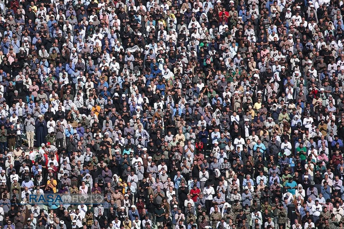 اقامه نماز جمعه تهران به امامت رهبر معظم انقلاب اسلامی