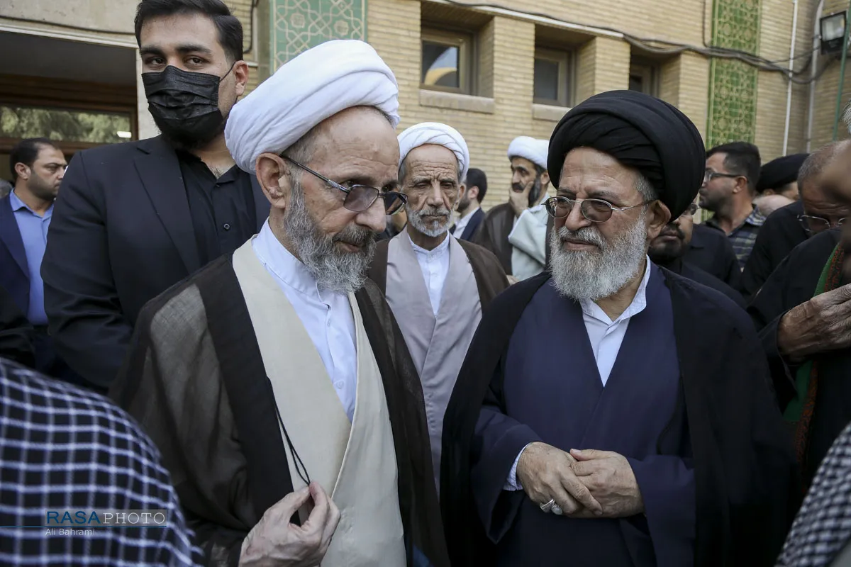 تشییع پیکر حضرت آیت الله شبیری زنجانی در قم