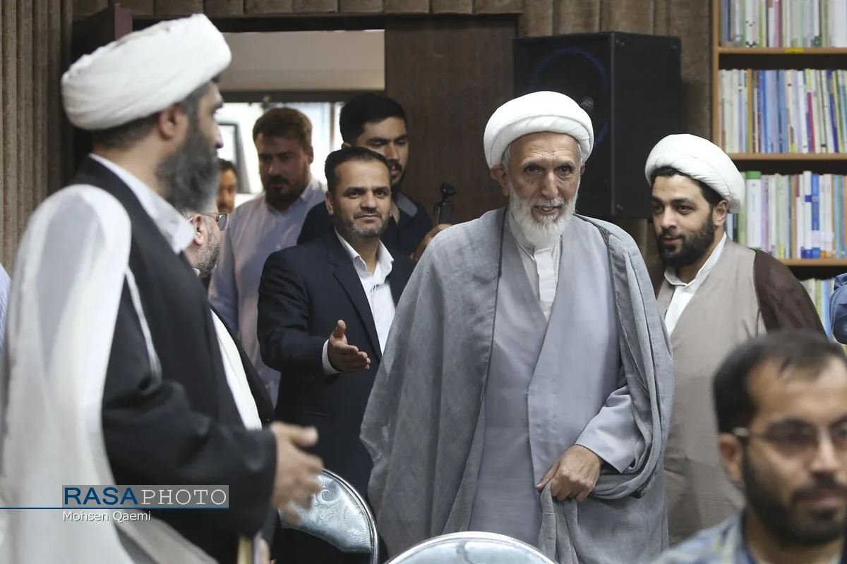 آئین رونمایی از کتاب "فقه خبر"