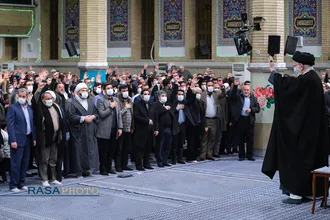 دیدار مداحان اهل&zwnj;بیت (علیهم&zwnj;السلام) با مقام معظم رهبری