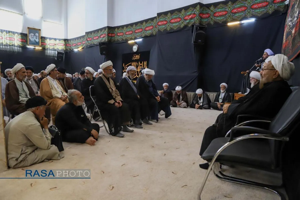 عزاداری روز اربعین حسینی (ع) در بیوت حضرات آیات نوری همدانی و مکارم شیرازی