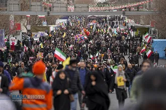 راهپیمایی باشکوه و حماسی ۲۲ بهمن در تهران