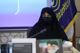 خانم آزاده صدر شیرازی مدیر کل اداره پذیرش و سنجش معاونت آموزش حوزه های علمیه خواهران سراسر کشور | نشست خبری مدیر حوزه علمیه خواهران کشور&lrm;&lrm;
