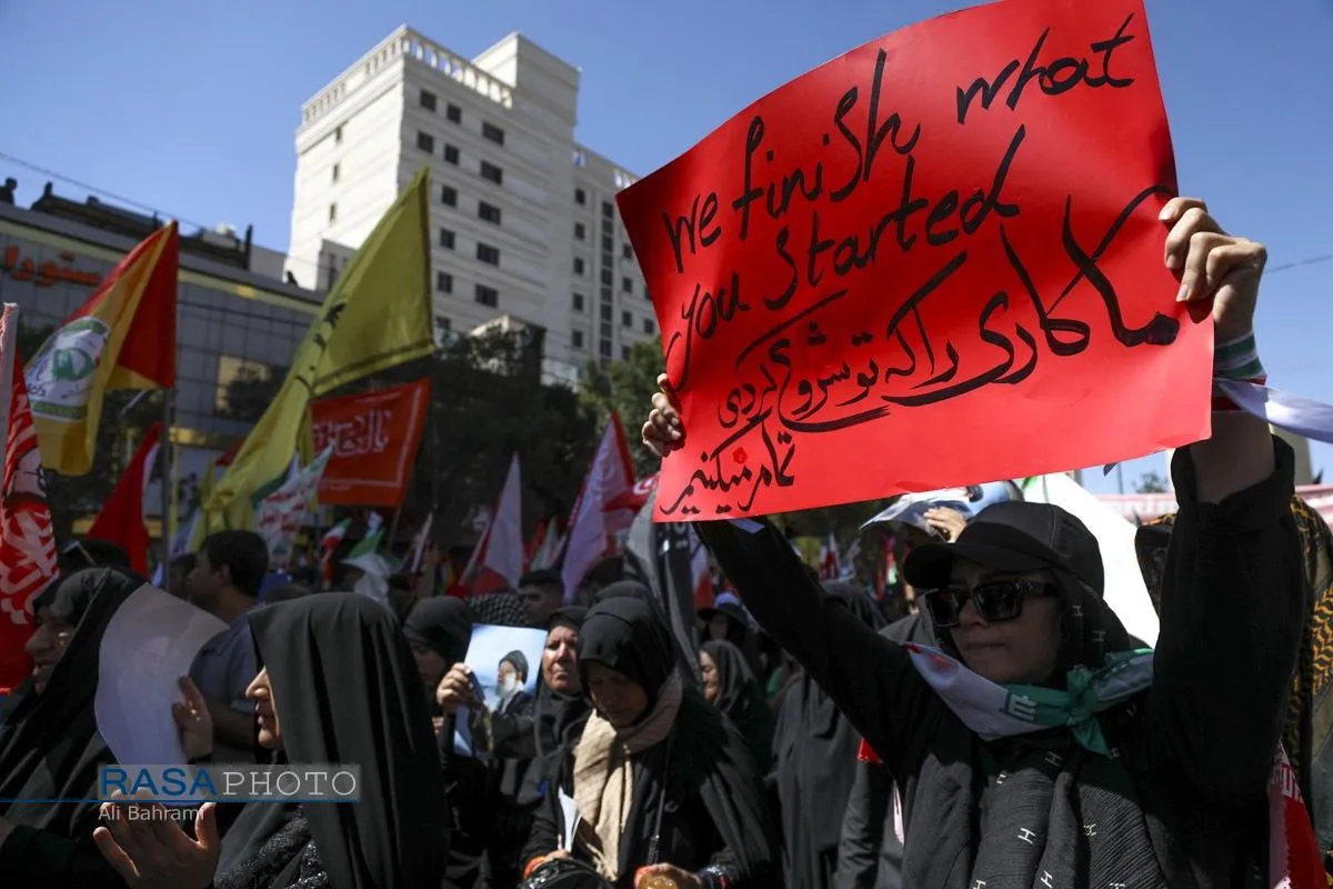 قیام خراسان در تشییع میلیونی رهبر شهید انقلاب اسلامی