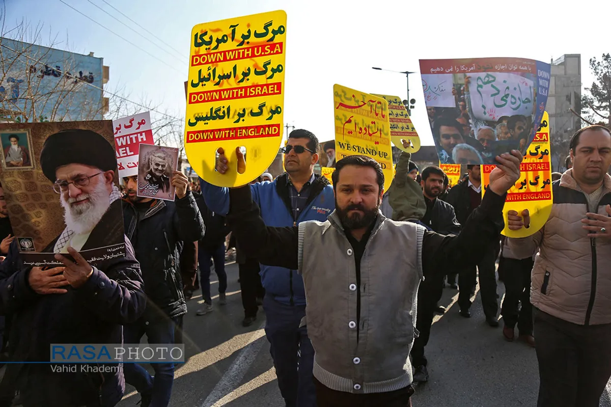 راهپیمایی مردم بجنورد در محکومیت شهادت سپهبد قاسم سلیمانی&lrm;&lrm;
