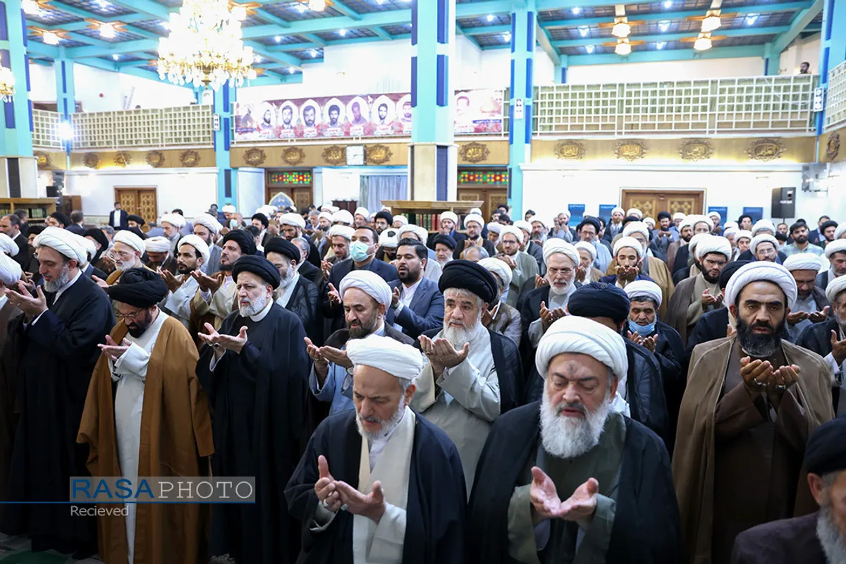 نشست رمضانی رئیس جمهور با جمعی از علما و فضلاء