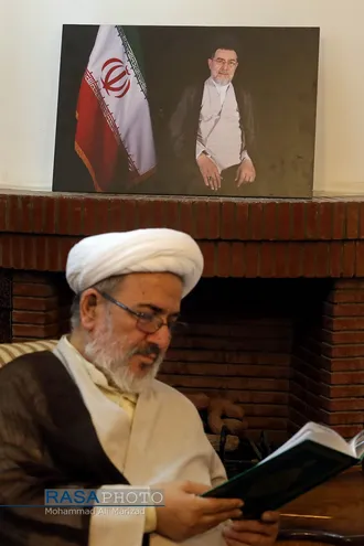 حضور علماء و شخصیت های حوزوی در بیت مرحوم آیت الله حائری