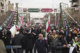 راهپیمایی باشکوه و حماسی ۲۲ بهمن در تهران