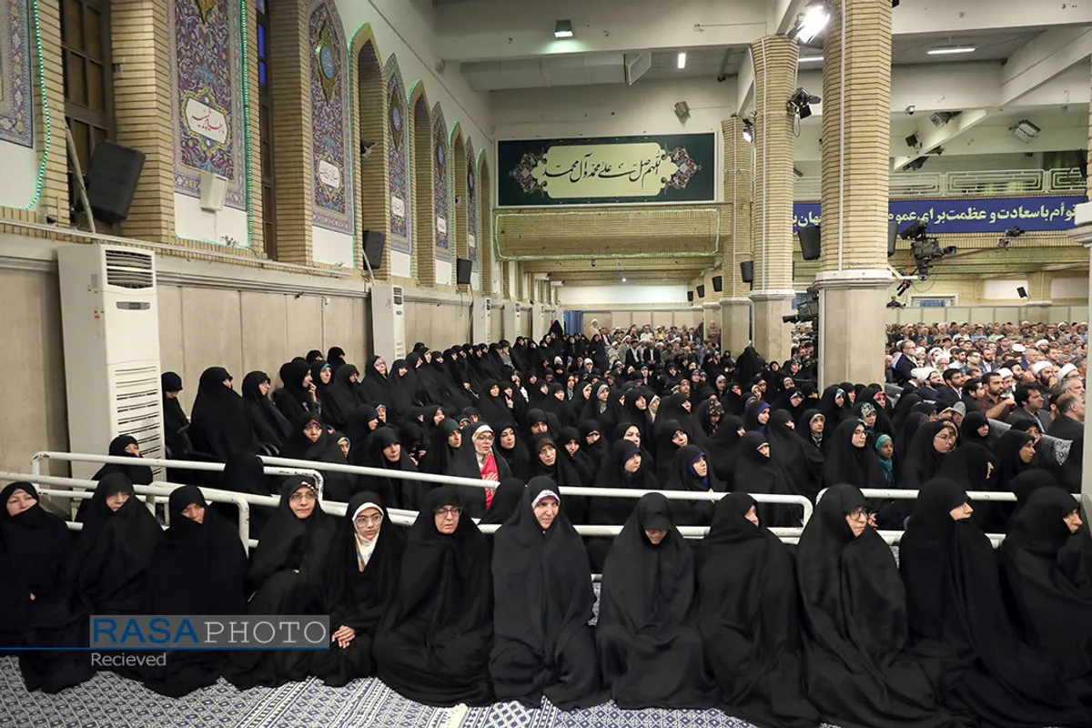 دیدار مسئولان و سفرای کشور&zwnj;های اسلامی با مقام معظم رهبری