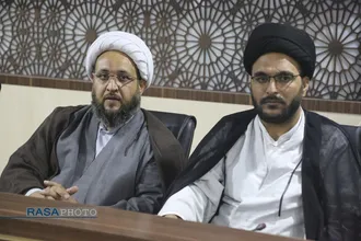 نشست جمعی از خطبا و امامان جماعت استان چهارمحال و بختیاری با مدیرعامل خبرگزاری رسا
