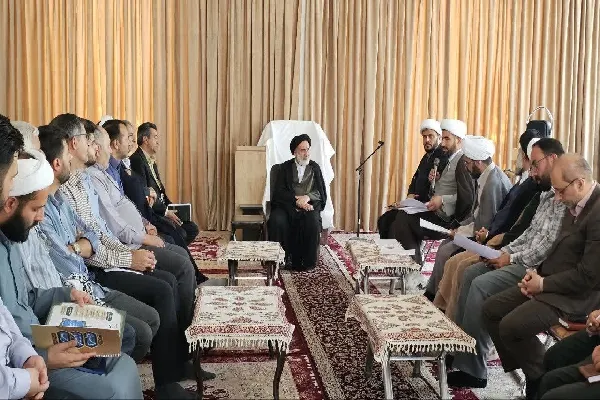 توسعه اندیشه‌های امامین انقلاب در برنامه‌های هفته وحدت
