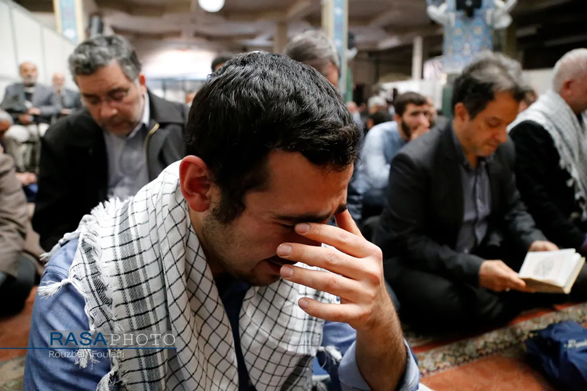 مراسم تشییع دو شهید گمنام دفاع مقدس&lrm; در تهران