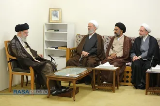 دیدار دست&zwnj;اندرکاران همایش بزرگداشت آیت&zwnj;الله ناصری دولت&zwnj;آبادی با رهبر انقلاب
