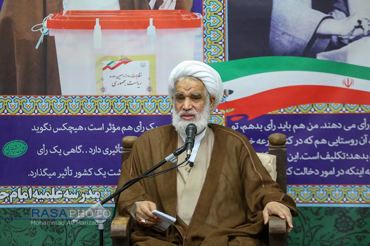 نشست بصیرتی و انتخاباتی با سخنرانی آیت الله کعبی