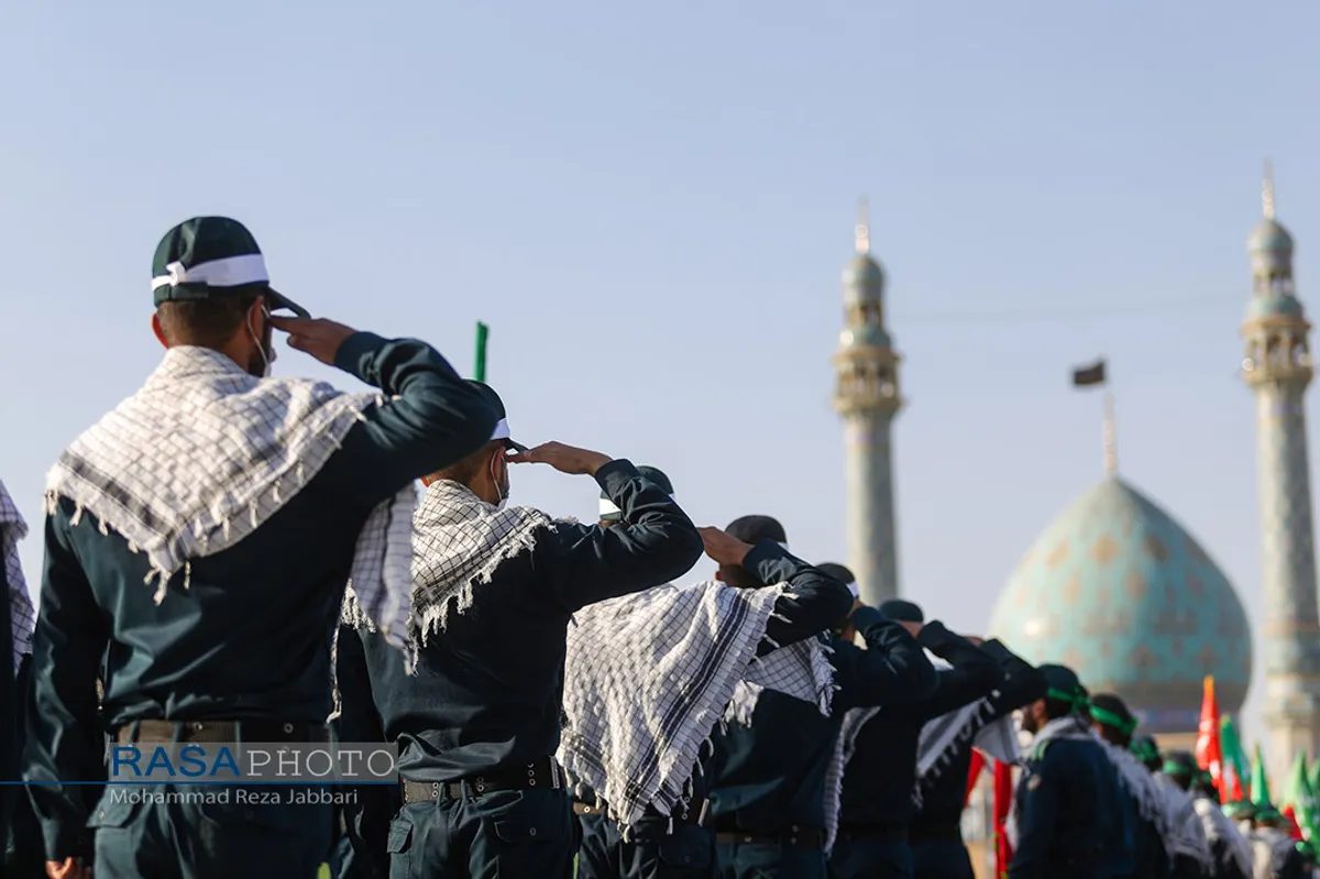 &laquo;عهد سربازی&raquo; نیرو&zwnj;های مسلح با امام زمان (عج) در جمکران&lrm;&lrm;