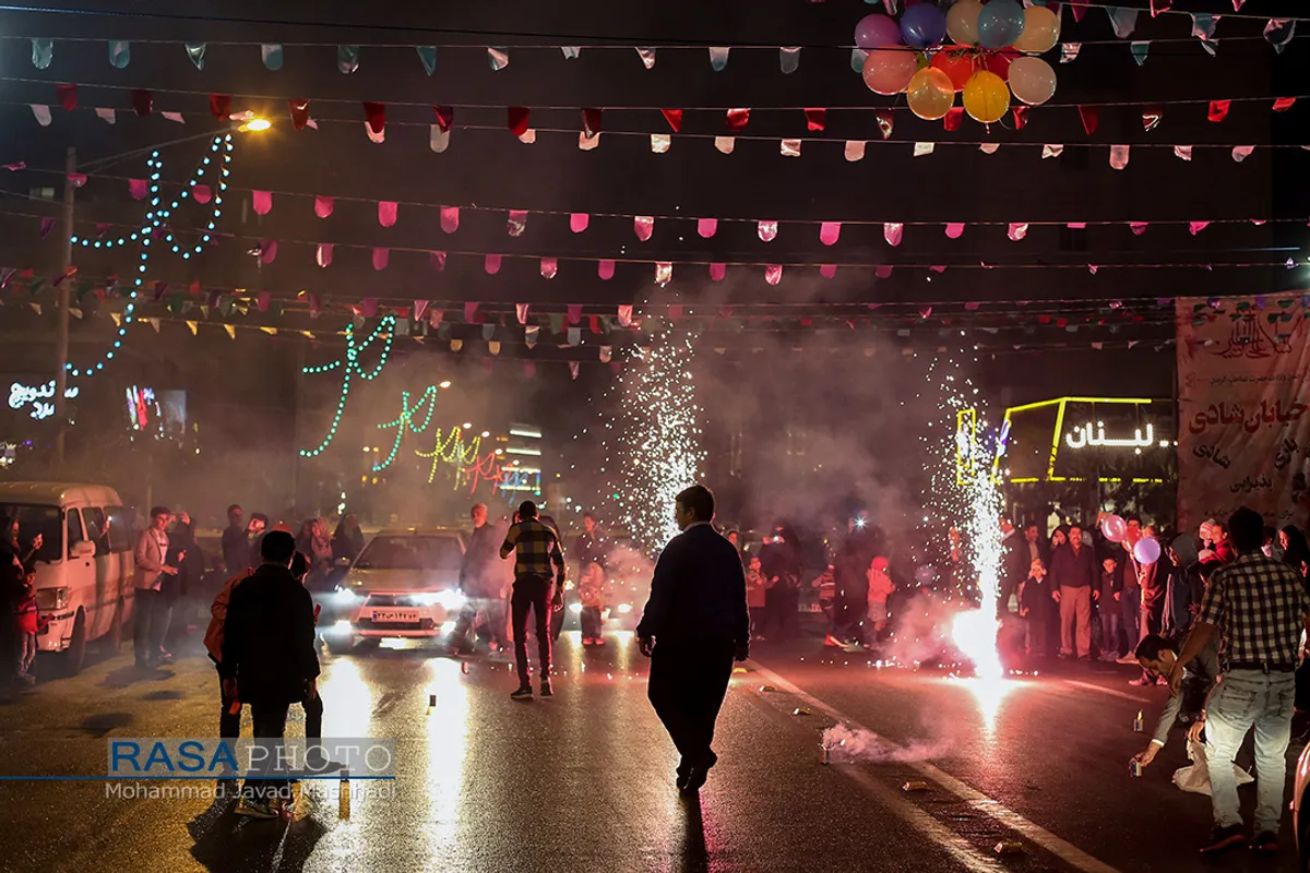 حال و هوای شهر مشهد در شب میلاد امام زمان (عج)