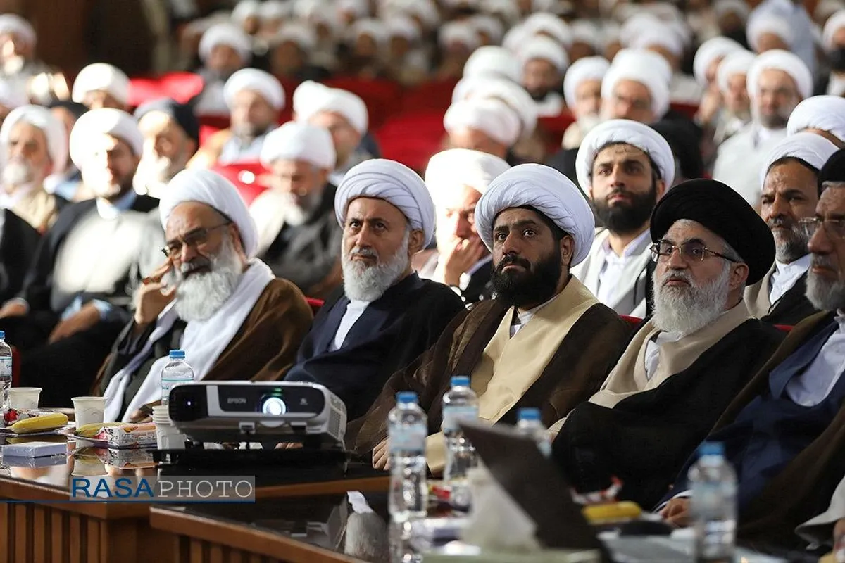 گردهمایی اساتید سطوح عالی و خارج حوزه علمیه قم با حضور سردار حاجی زاده