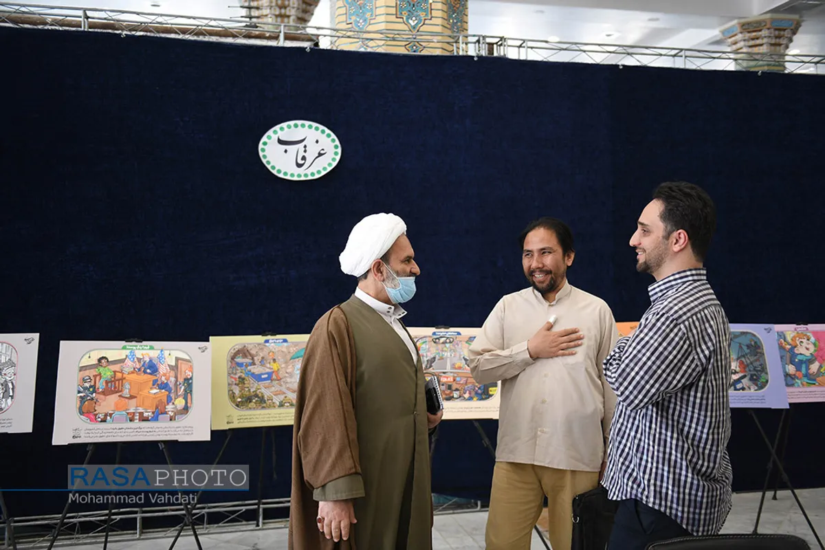نمایشگاه تخصصی "فصلی برای جهاد تبیین"