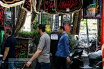 بازار پر رونق فروش کتیبه و پرچم در آستانه محرم