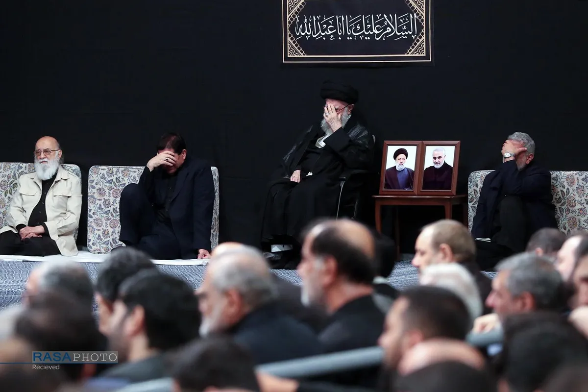 مراسم عزاداری شب تاسوعای حسینی (علیه&zwnj;السلام) در حسینیه امام خمینی (ره)