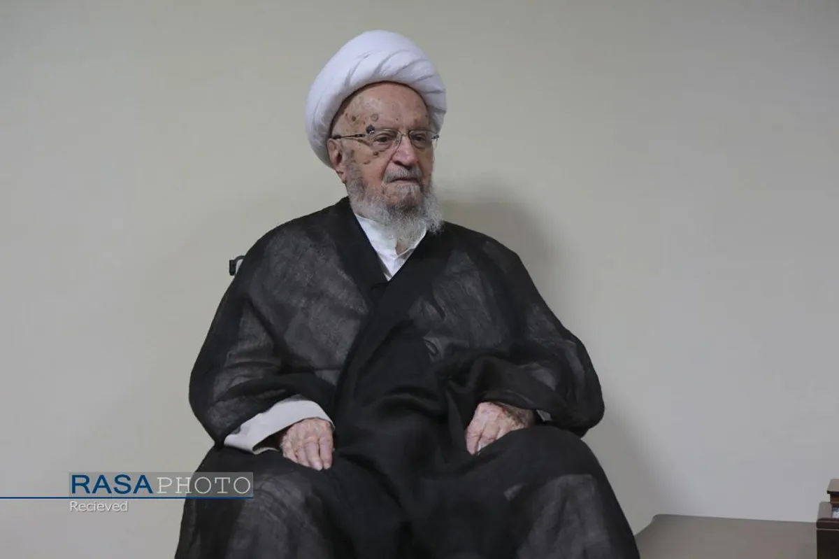 حضور حضرت آیت الله مکارم شیرازی در مسجد مقدس جمکران