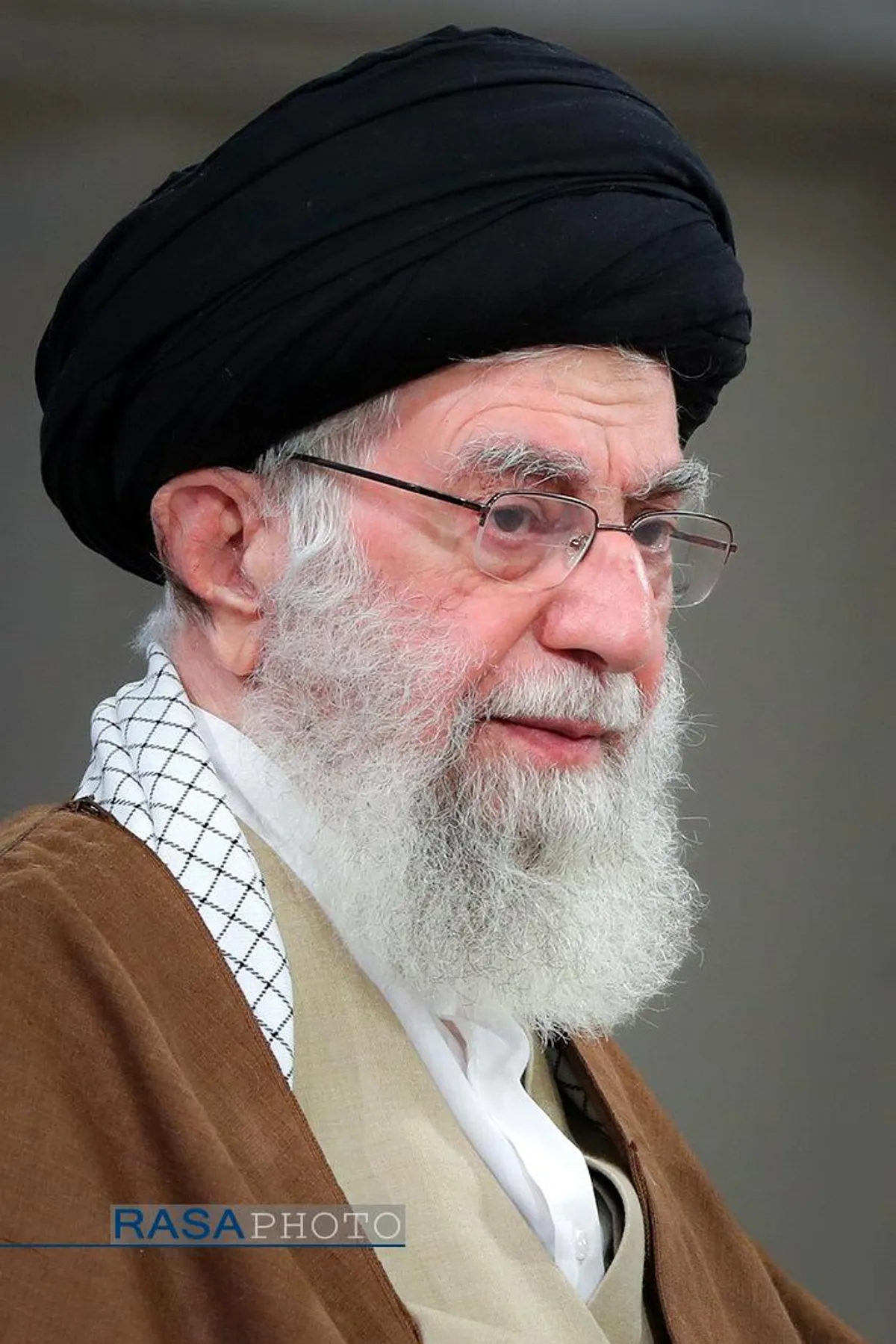 دیدار دست&zwnj;اندرکاران برگزاری کنگره ملی شهدای استان لرستان با مقام معظم رهبری