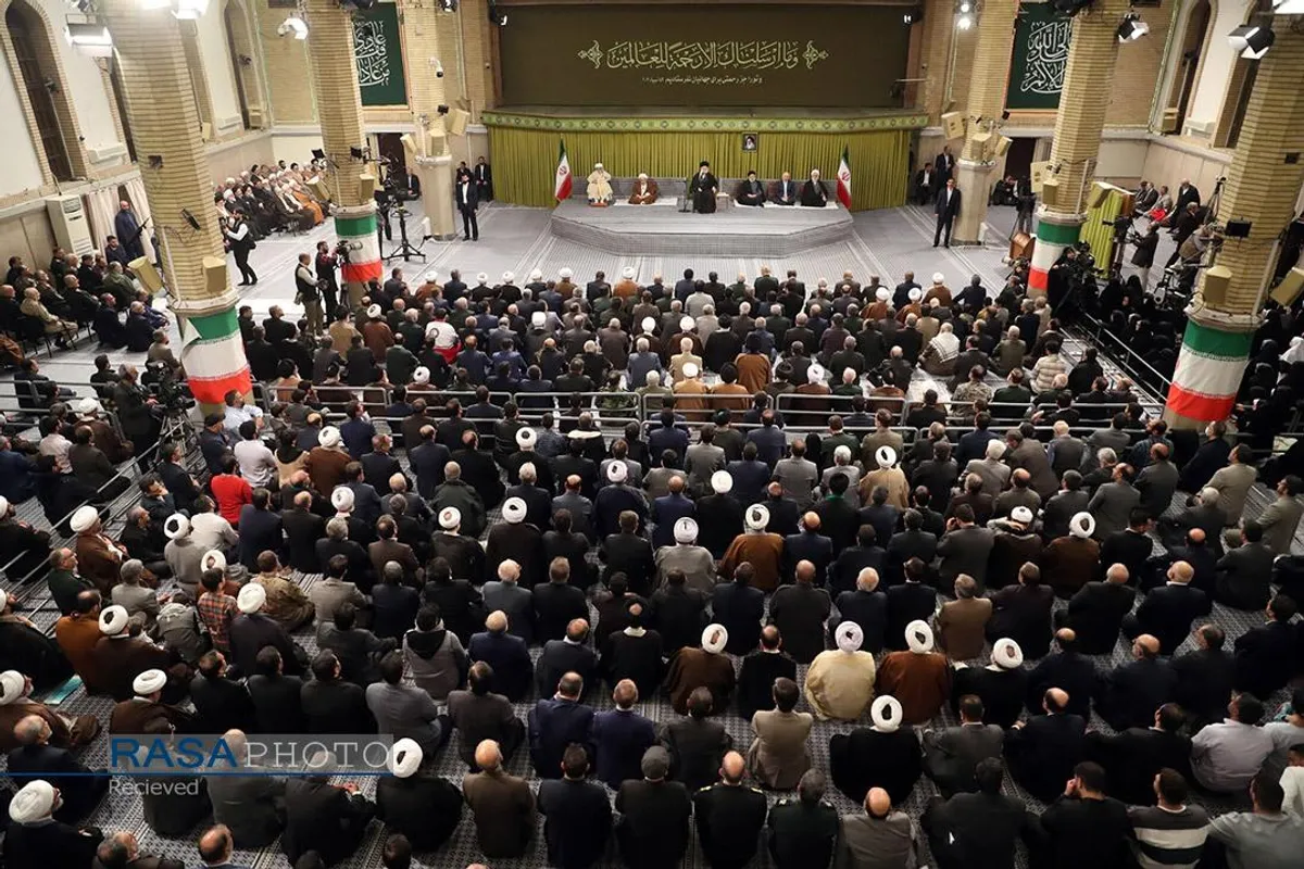 دیدار مسئولان نظام و سفرای کشورهای اسلامی با رهبر معظم انقلاب اسلامی