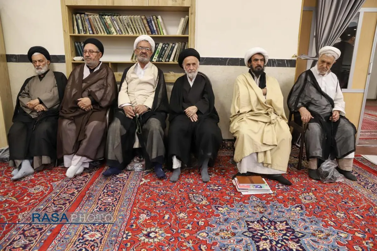 عزاداری روز اربعین حسینی (ع) در بیوت حضرات آیات نوری همدانی و مکارم شیرازی