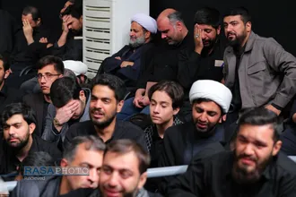 مراسم عزاداری روز اربعین هیئت&zwnj;های دانشجویی در حضور رهبر انقلاب