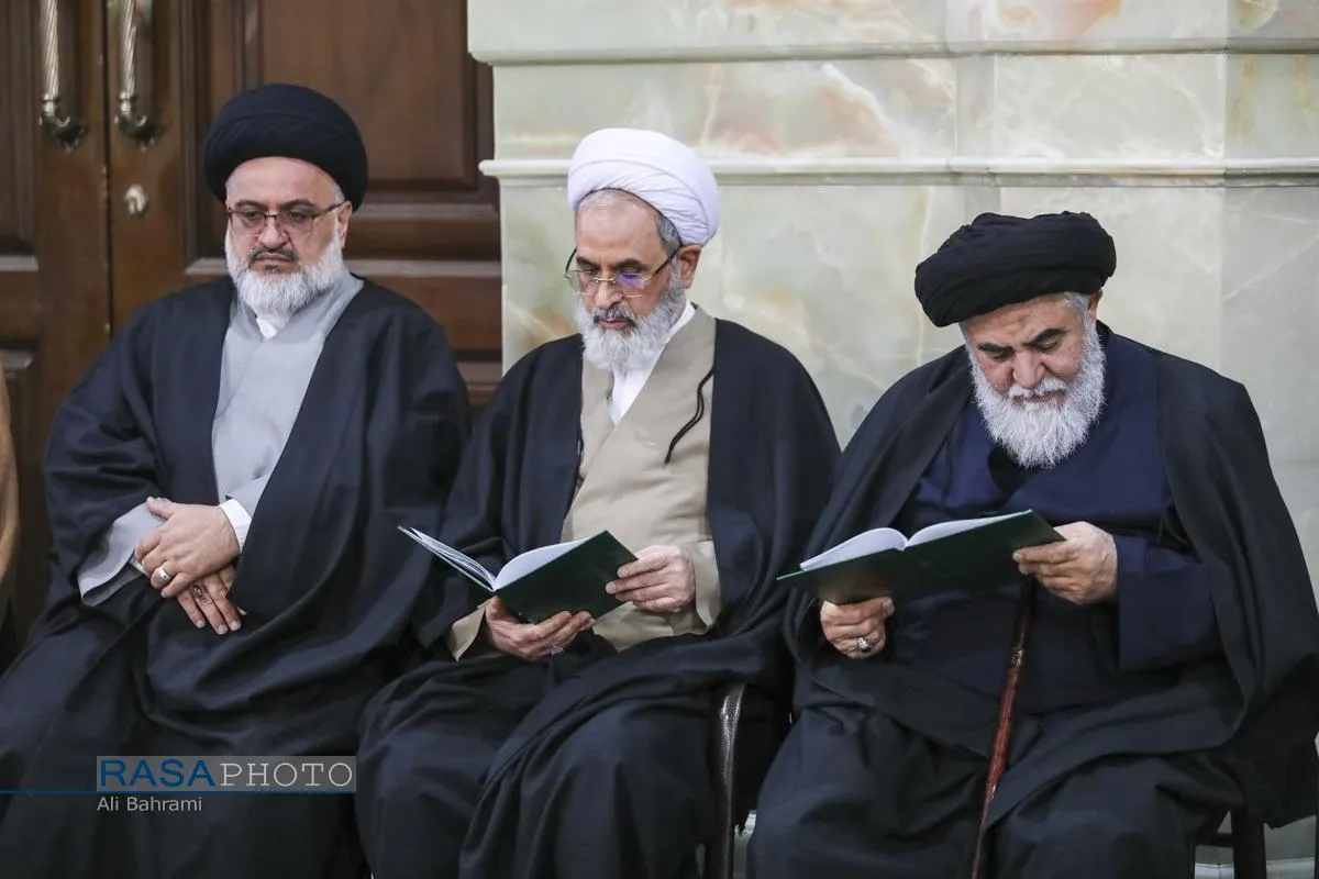 تشییع پیکر آیت الله سیدهادی حسینی سیستانی برادر حضرت آیت&zwnj;الله سید علی سیستانی