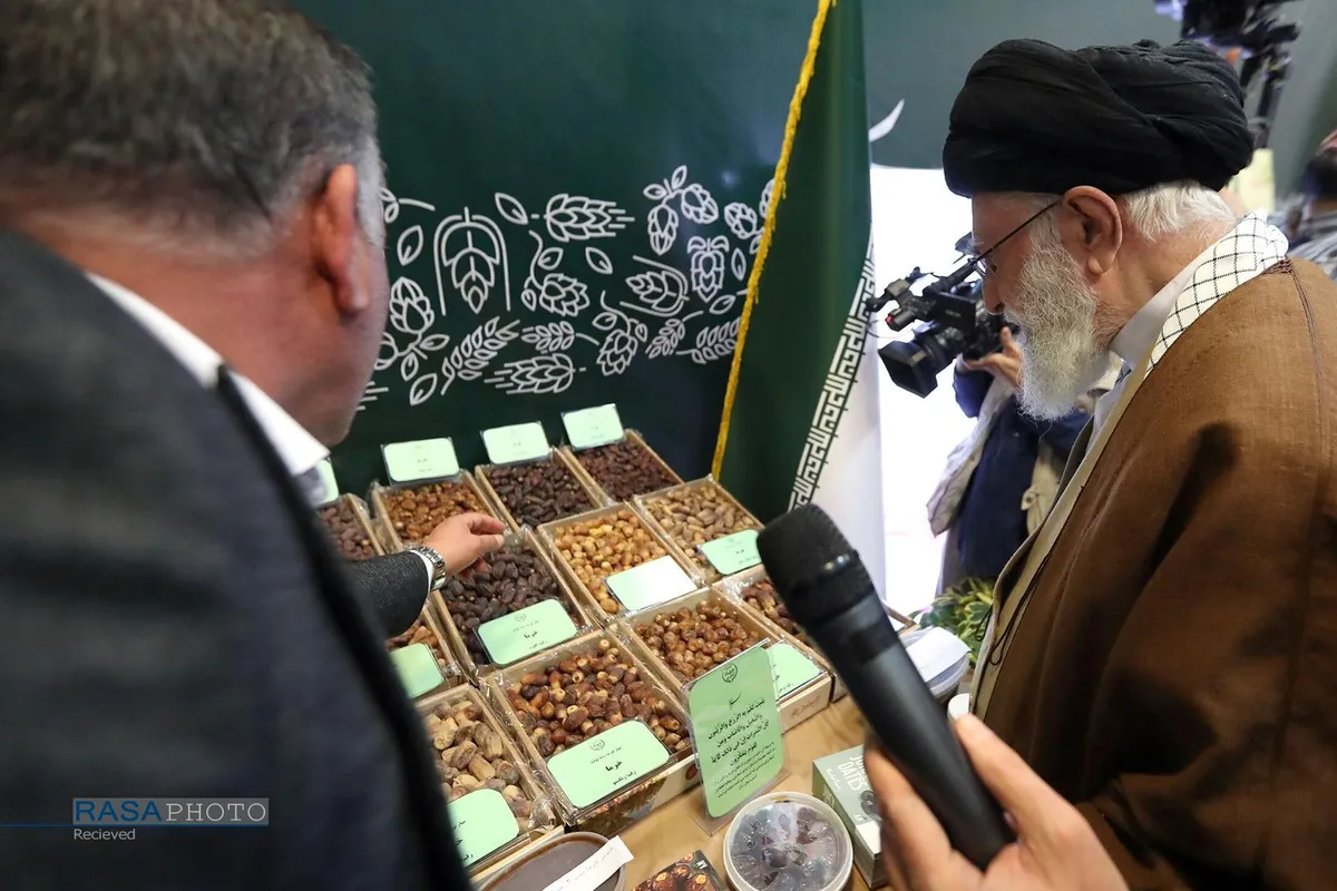 بازدید مقام معظم رهبری از نمایشگاه توانمندی&zwnj;های تولید داخلی
